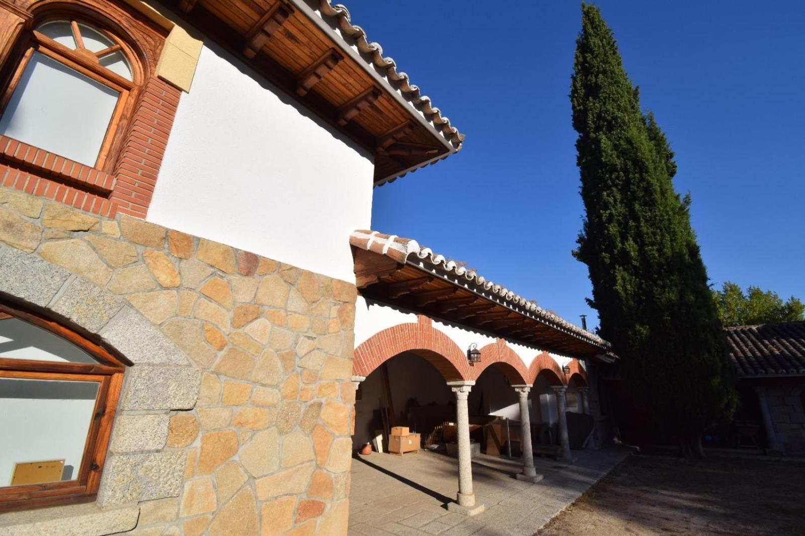 فيلا La Casona Imperial 2 غالاباغار المظهر الخارجي الصورة